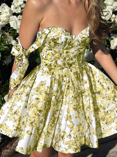 "Blütenkuss" – Elegantes Sommerkleid mit Rückenausschnitt & Schleifendetail