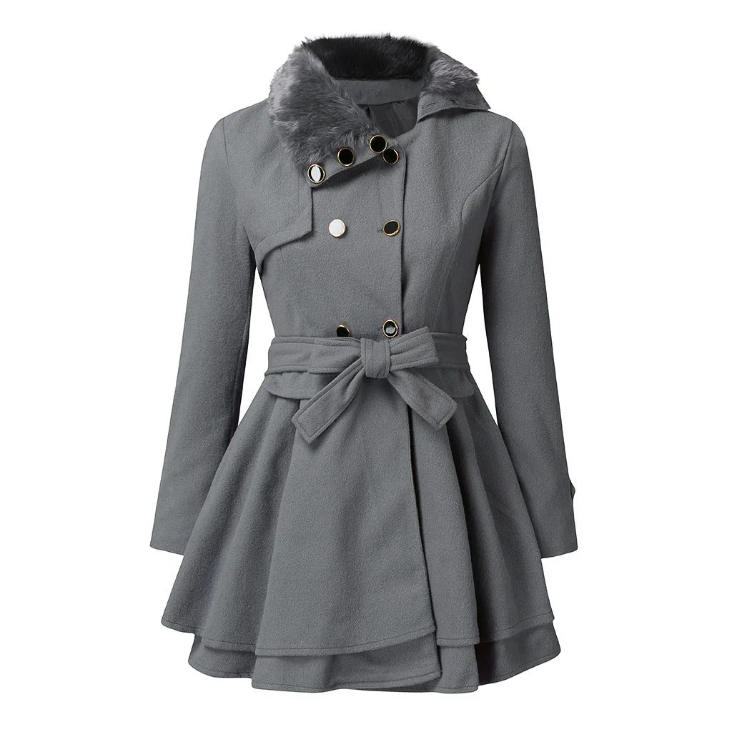 Alara - Luxuriöser Trenchcoat mit Veganfell