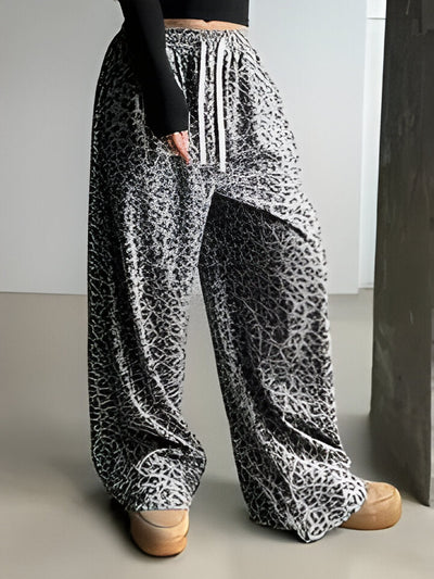 Barbara | Weite Hose mit Leopardenmuster und Kordelzug