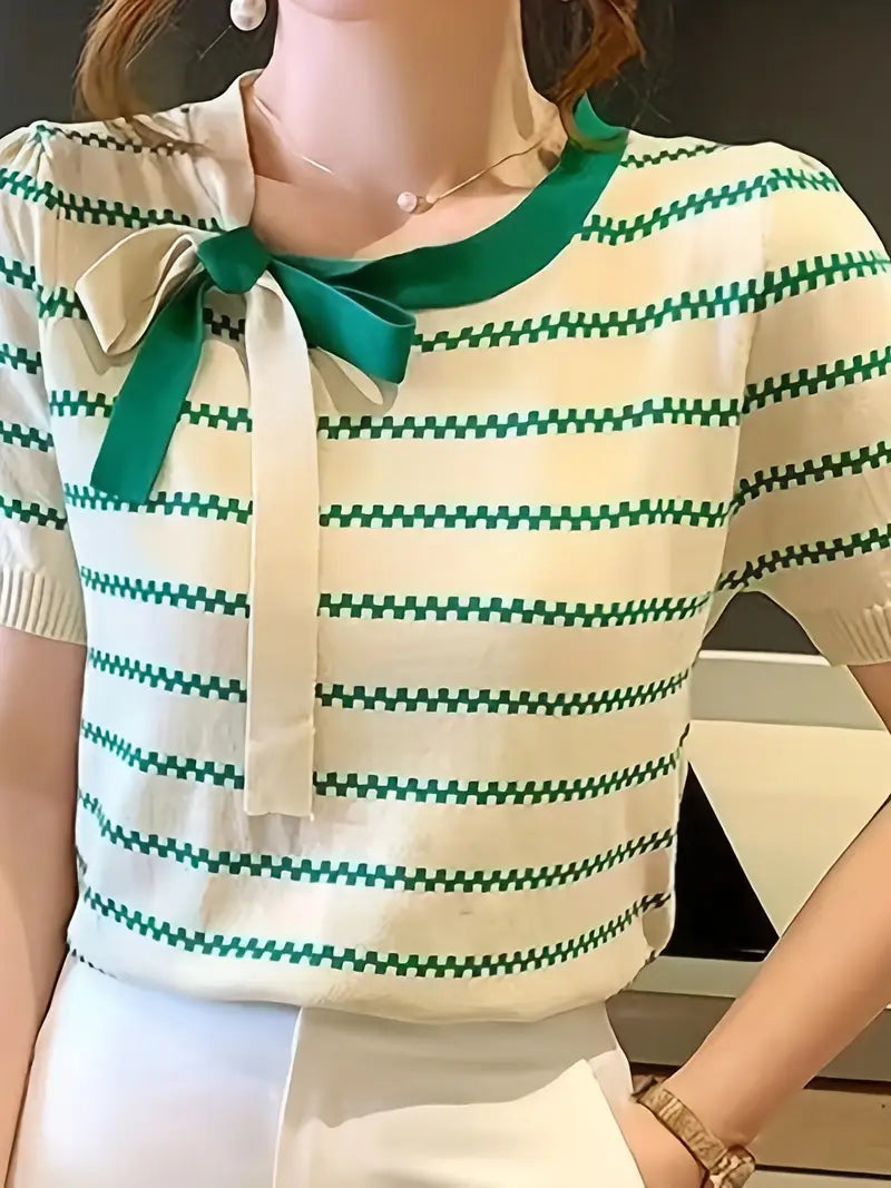 Renee | Gestreiftes Strick-Poloshirt mit Krawattenausschnitt