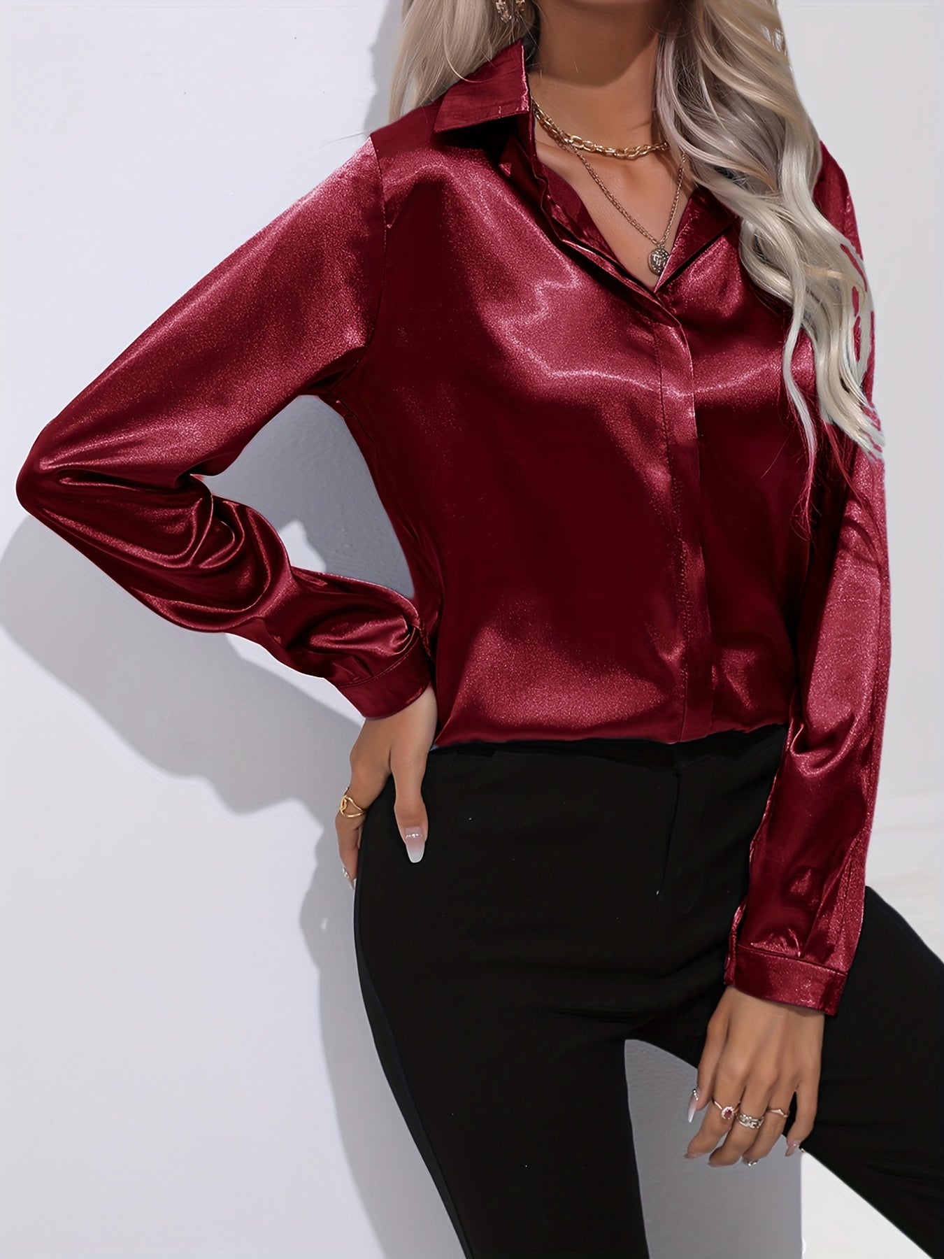Chiara |  Schicke Herbst Elegante Satinbluse für Frauen