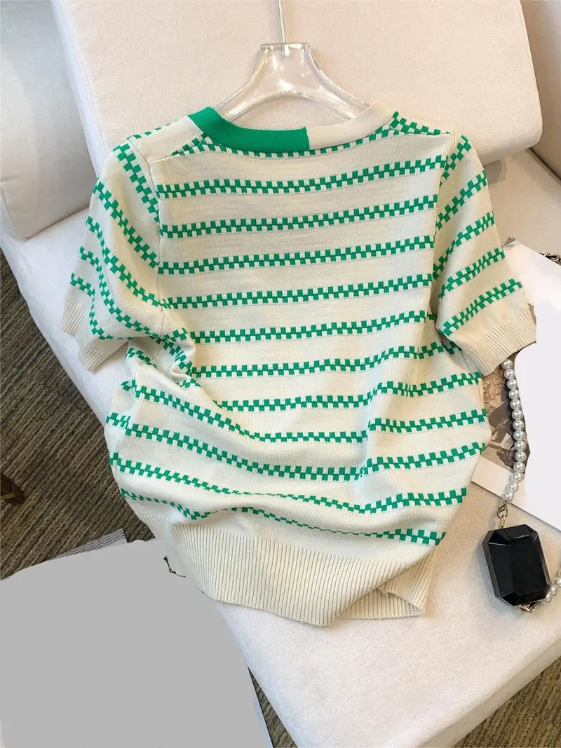 Renee | Gestreiftes Strick-Poloshirt mit Krawattenausschnitt