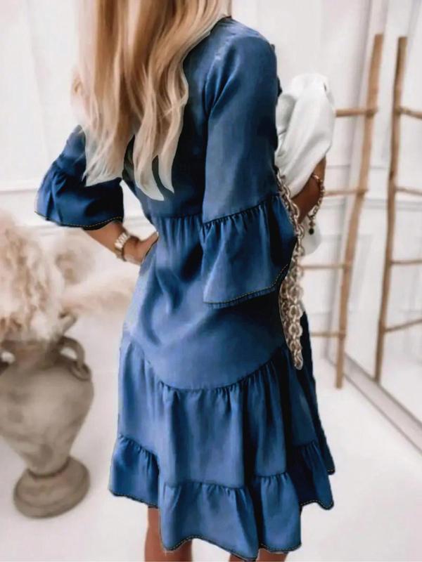 „CityBlues“ – Sommerkleid mit Denim-Optik & Volant-Details