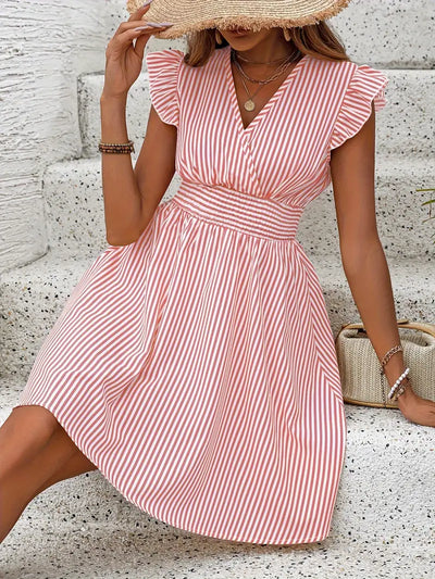 Cary | Gestreiftes Kleid mit gerafftem Halsausschnitt und geraffter Taille
