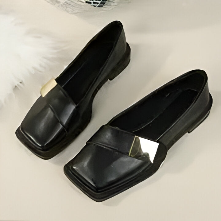 Marianne | Elegante Damen Slipper mit quadratischer Zehe und großer Schnalle