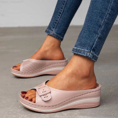 Brielle | Orthopädische Sandale mit weichem Fußbett