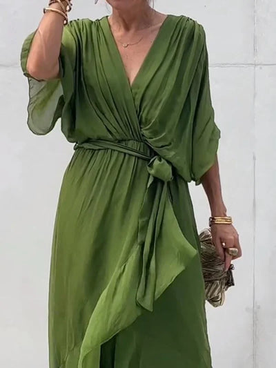 WW | stilvolles und elegantes Chiffonkleid mit V-Ausschnitt