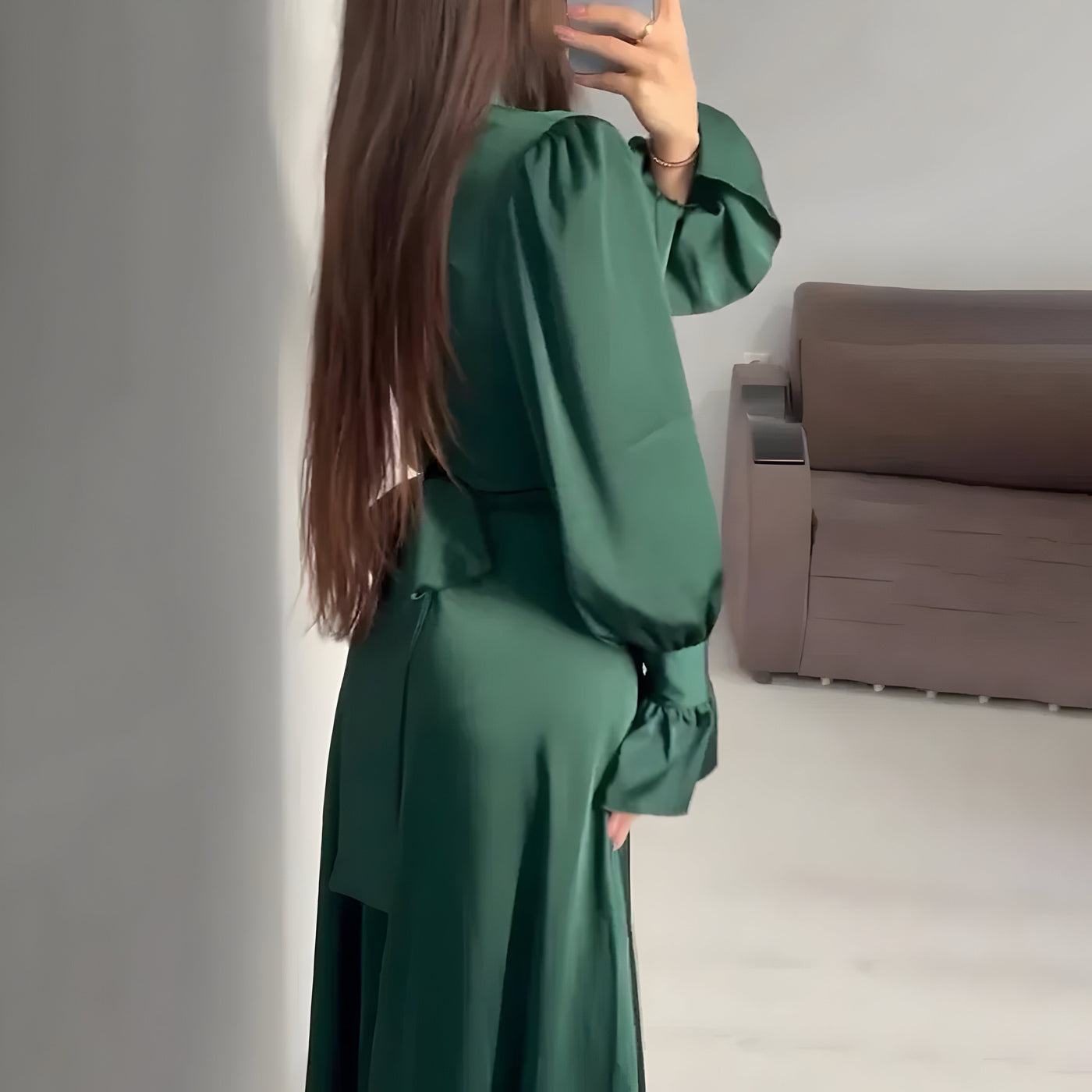 Daniela | Elegantes und schickes Kleid mit Taillenband