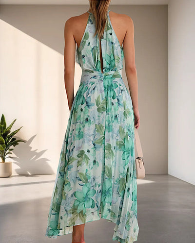 Athena | Ein sommerliches Neckholderkleid