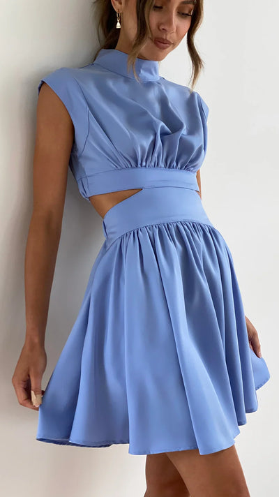 Luna | Glamouröses Minikleid mit hohler Taille