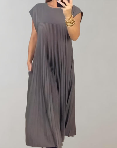 Asha | Ein übergroßes Maxikleid