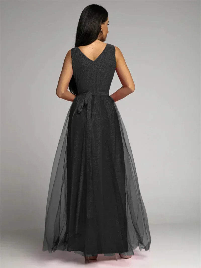 Nova | Elegantes V-Ausschnitt Kleid