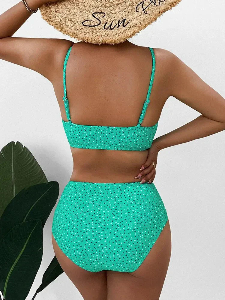 WW | Bikini-Set | High-Waist-Bikinis sind die besten Strandoutfits für diesen Sommer