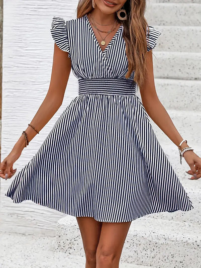 Cary | Gestreiftes Kleid mit gerafftem Halsausschnitt und geraffter Taille