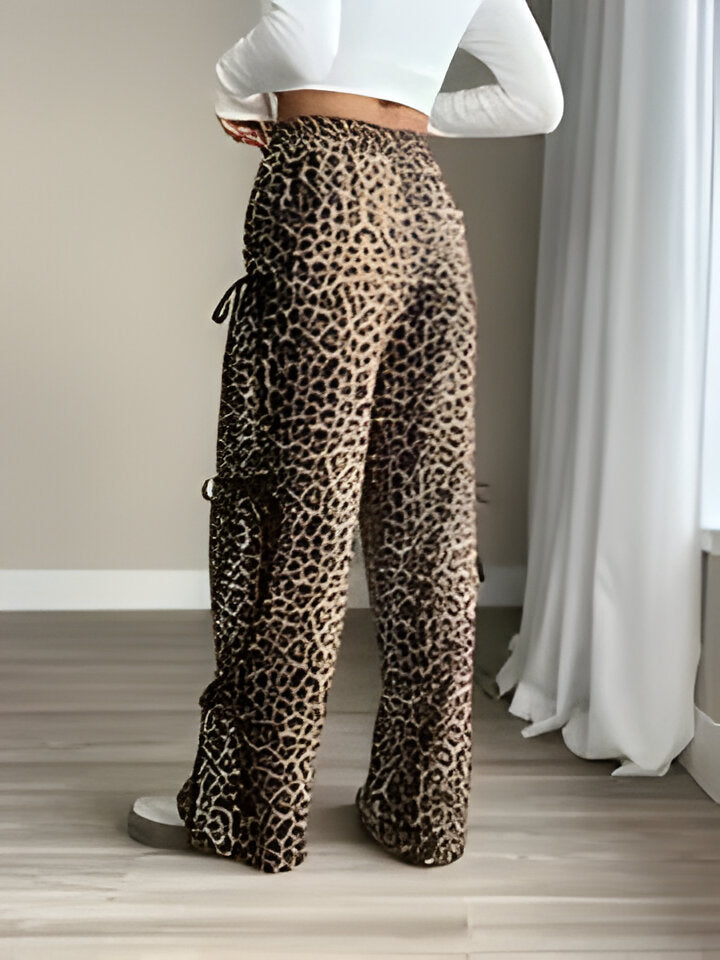 Mica | Schicke Hose mit Leopardenmuster und weitem Bein