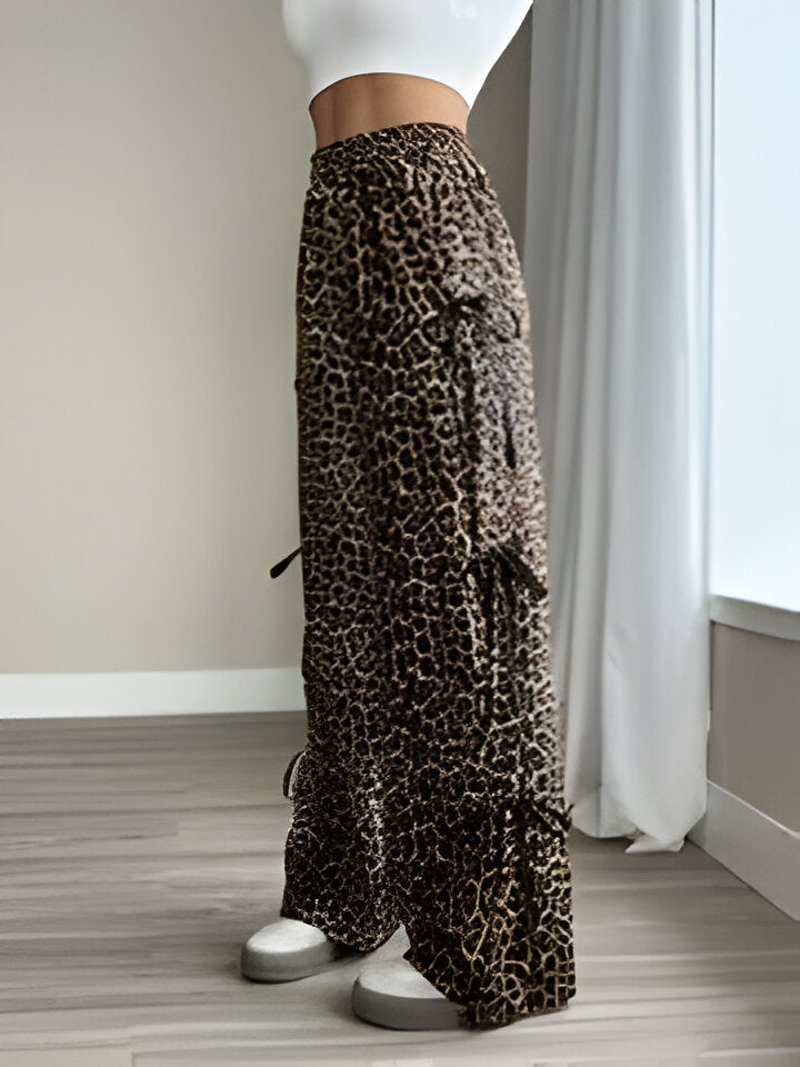 Mica | Schicke Hose mit Leopardenmuster und weitem Bein