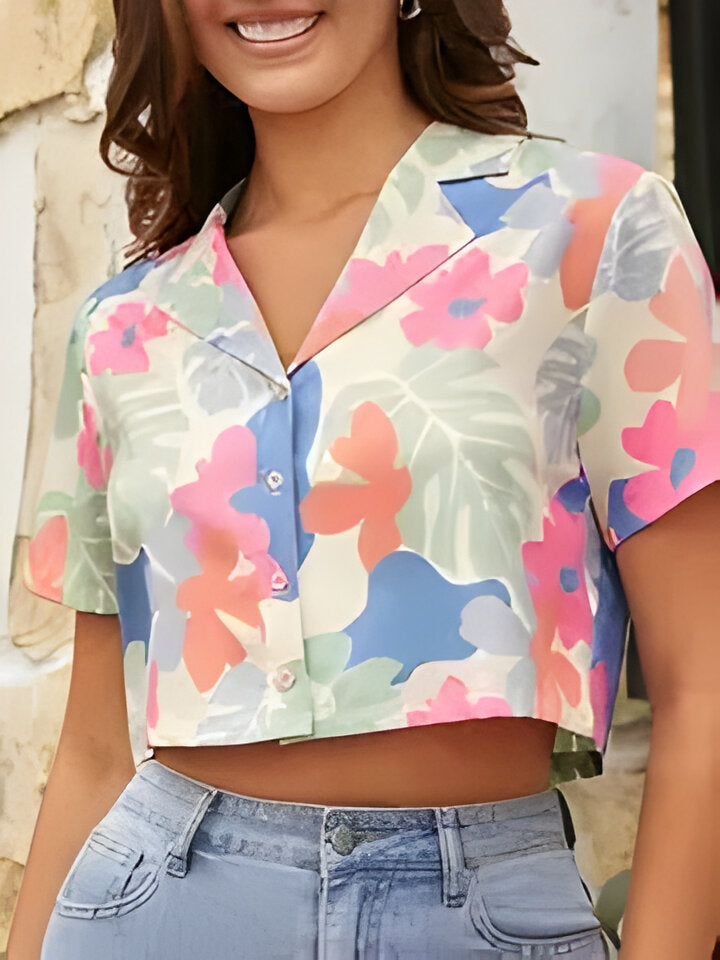 Aila | Elegante Bluse mit Blumendruck und kurzen Ärmeln