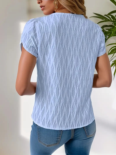 Penelope | T-Shirt mit asymmetrischem Ausschnitt und Blütenärmeln
