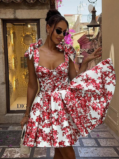 "Blütenkuss" – Elegantes Sommerkleid mit Rückenausschnitt & Schleifendetail