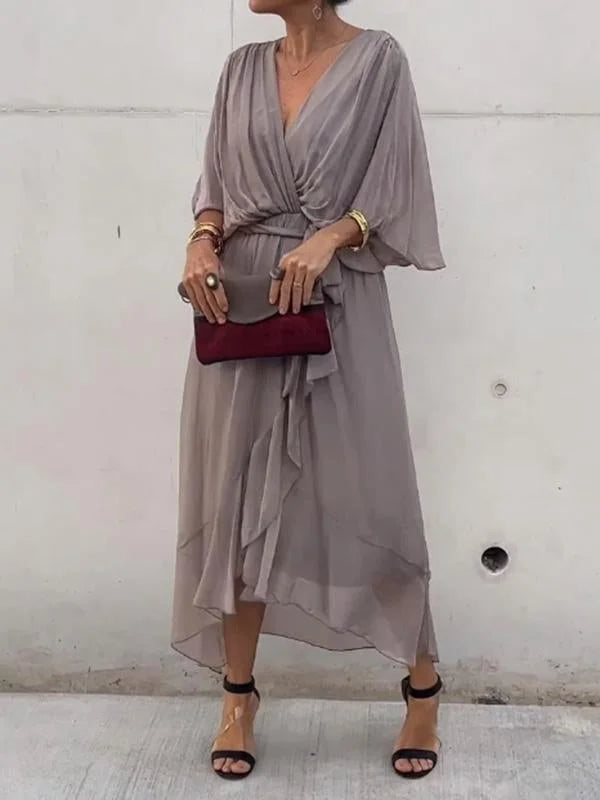 WW | stilvolles und elegantes Chiffonkleid mit V-Ausschnitt