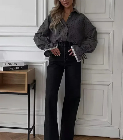 Addison - Elegantes dunkelgraues Herz-Shirt für Damen, perfekt für den Herbst!